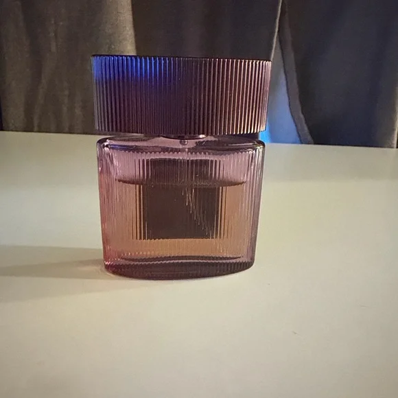Tom Ford Café Rose in Rich Pink 30 ml no box,slightly used - Picture 5 of 5